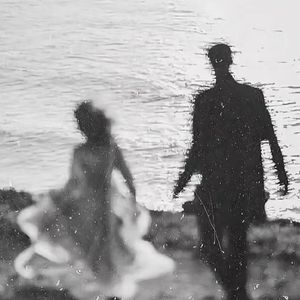 强壮的黑人cao进去了～
